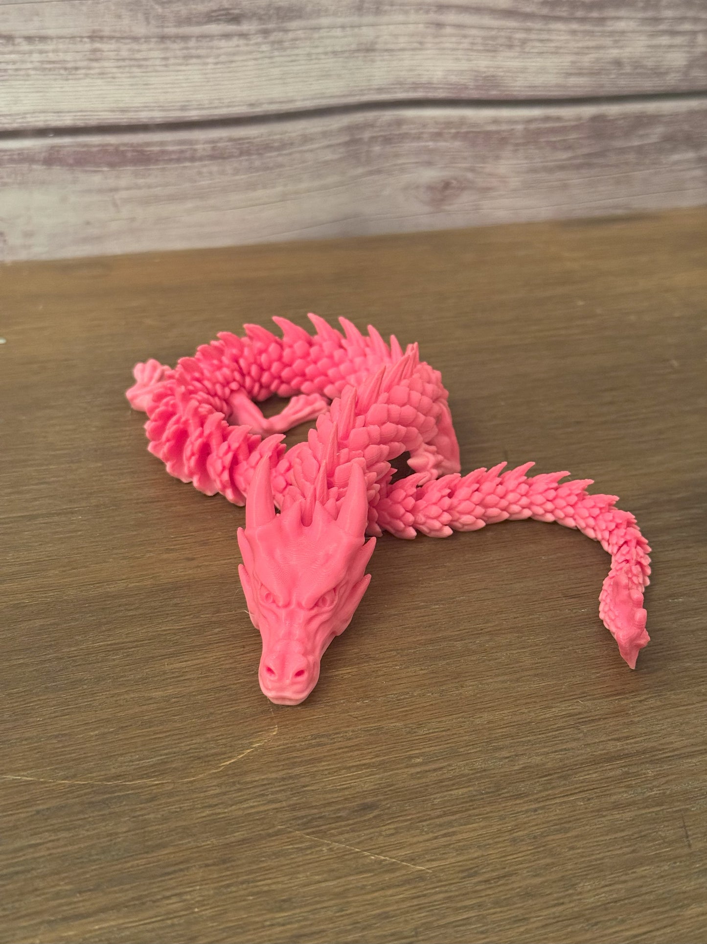 Hallow Dragon – 3D-Printed Articulated Dragon (13" Long) – A Mesmerizing Fantasy Companion!